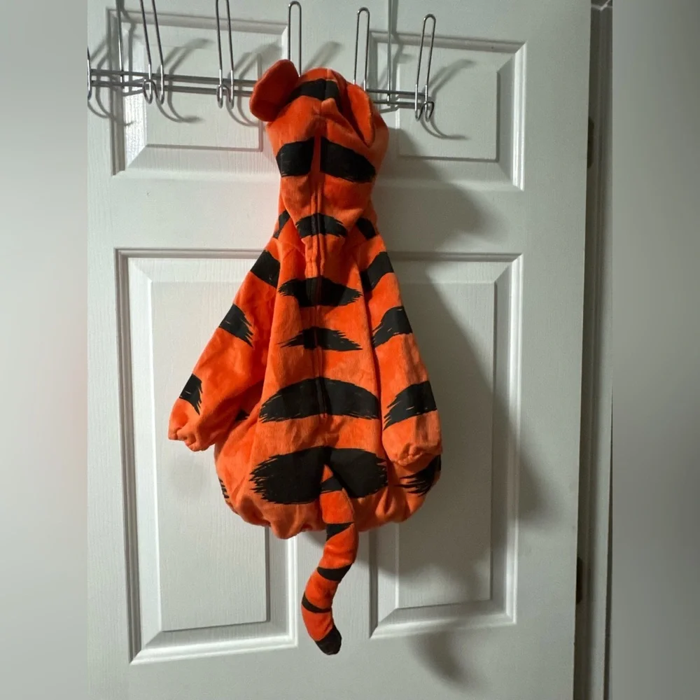 Disney TIGGER Costume / Size 9-12 months - Picture 3 of 6
